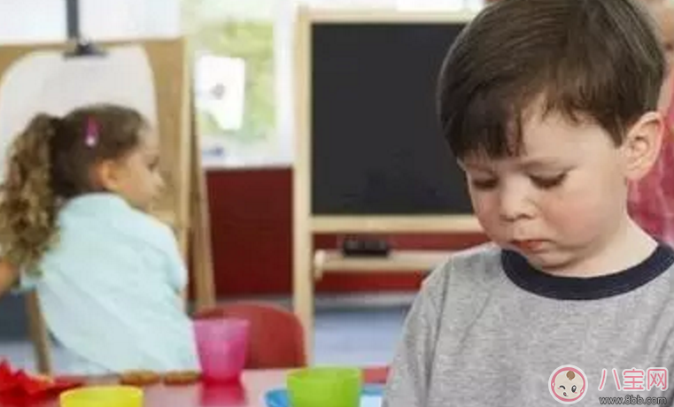 2歲多的寶寶上幼兒園好嗎 2歲多的孩子叛逆期上幼兒園合適嗎 2歲多的寶寶上幼兒園好嗎 2歲多的孩子叛逆期上幼兒園合適嗎