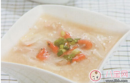 產后哺乳吃什么奶水多 食療解決產后沒乳問題