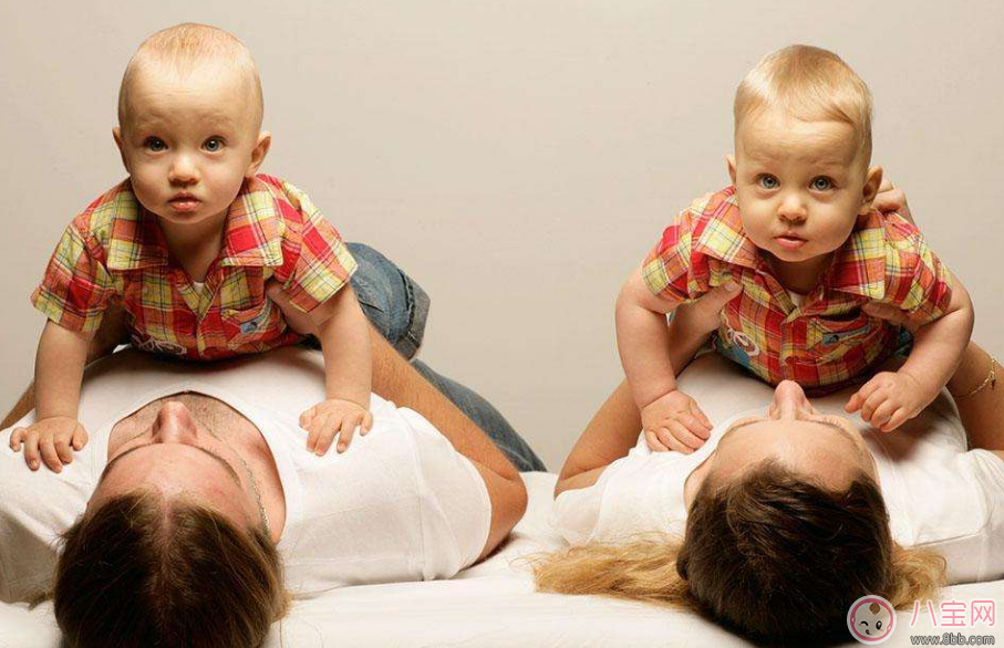家里有對(duì)雙胞胎寶寶是種什么樣的體驗(yàn) 家里有對(duì)雙胞胎寶寶是種什么樣的體驗(yàn)