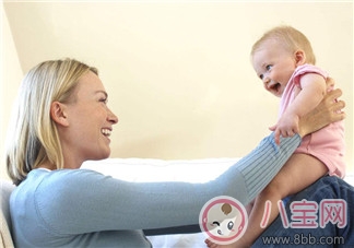 哈羅閃和施巴哪個適合寶寶冬季使用 哈羅閃和施巴乳液哪個滋潤效果好 哈羅閃和施巴哪個適合寶寶冬季使用 哈羅閃和施巴乳液哪個滋潤效果好