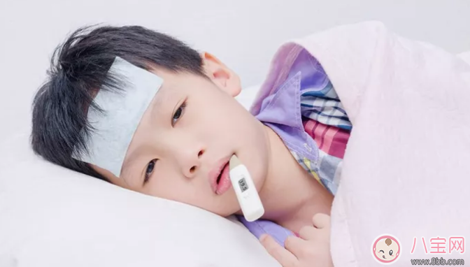 寶寶看病打打吊瓶比吃藥好嗎 寶寶看病打吊瓶好得快真的嗎 寶寶看病打打吊瓶比吃藥好嗎 寶寶看病打吊瓶好得快真的嗎