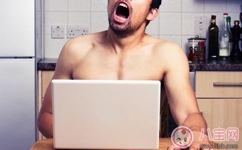 男人打飛機最舒服的技巧 男人打飛機最特殊的姿勢