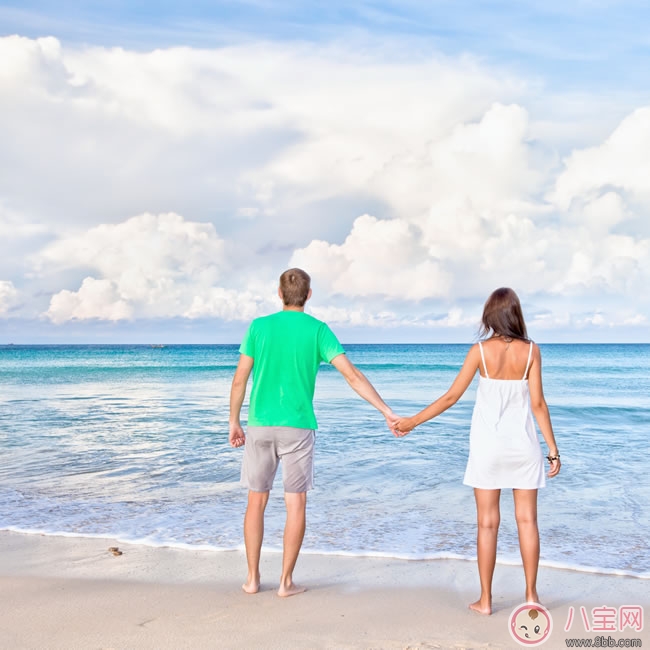 第一次做愛姿勢方法 女性第一次做愛是什么感覺