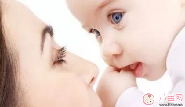 寶寶最遲出牙時間是什么時候 寶寶出牙慢和媽媽有關系嗎