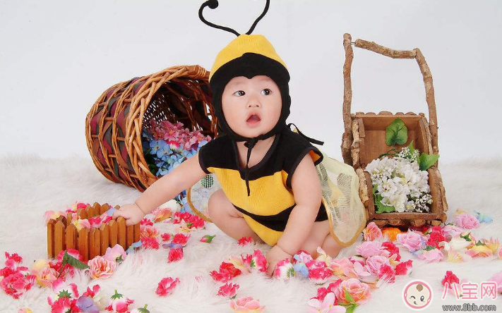 寶寶拍周歲照怎么發文字說說朋友圈 寶寶周歲照配文字短語說說朋友圈 寶寶拍周歲照怎么發文字說說朋友圈 寶寶周歲照配文字短語說說朋友圈