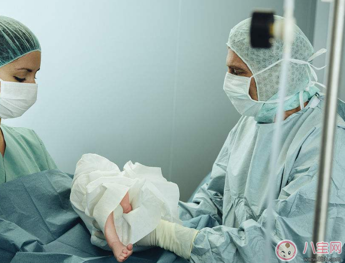 孕幾周的時(shí)候進(jìn)行剖腹產(chǎn)手術(shù)比較好 剖腹產(chǎn)什么時(shí)候最疼 孕幾周的時(shí)候進(jìn)行剖腹產(chǎn)手術(shù)比較好 剖腹產(chǎn)什么時(shí)候最疼