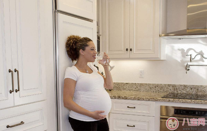 孕期喝酒對胎兒有什么影響   哪些飲料孕婦應避免