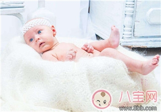 寶寶冬季濕疹怎么辦 寶寶天冷起濕疹如何護(hù)理 寶寶冬季濕疹怎么辦 寶寶天冷起濕疹如何護(hù)理