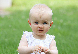 2018屬狗的女孩子是什么命  2018年屬狗出生的女孩命運