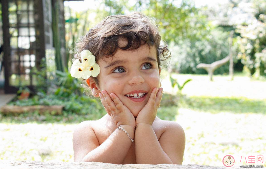 如何提高孩子的語言表達能力 孩子不是很會表達怎么辦