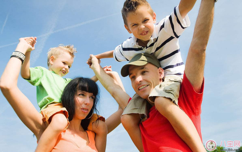 老公特別孝順好不好 老公愚孝對孩子有什么影響