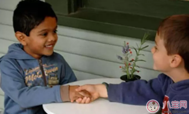 什么時候教小孩禮貌用語好 怎么教孩子禮貌用語 什么時候教小孩禮貌用語好 怎么教孩子禮貌用語