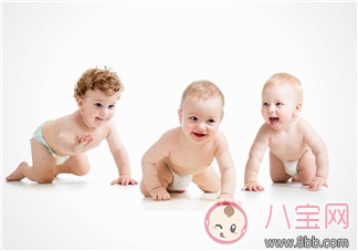 如何安撫睡前太興奮的寶寶  怎么做讓寶寶安靜入睡