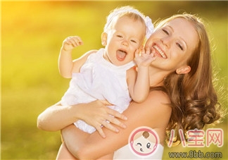 侯佩岑小兒子病情嚴重嗎 為什么寶寶不能服用維生素K3藥品 侯佩岑小兒子病情嚴重嗎 為什么寶寶不能服用維生素K3藥品