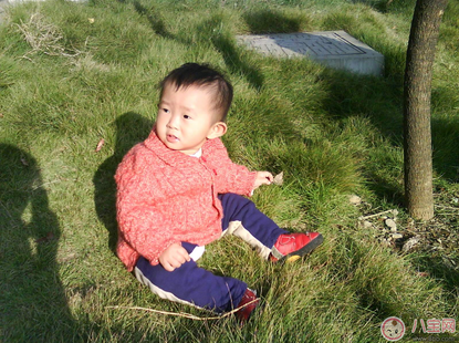 寶寶在冬天去幼兒園穿多少衣服好 冬天寶寶在幼兒園穿衣指南