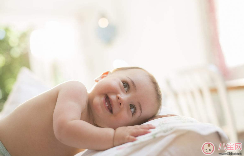 嬰兒睡什么樣的枕頭好  寶寶枕頭如何挑選枕芯