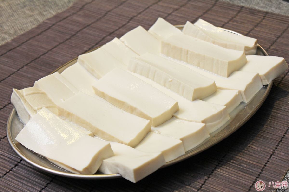 哺乳期吃什么下奶水 哺乳期怎么樣能讓奶水多一點 哺乳期吃什么下奶水 哺乳期怎么樣能讓奶水多一點