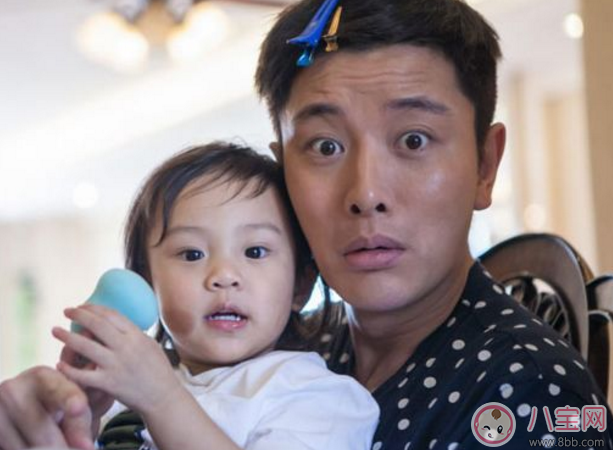 孫紅雷女兒眼睛一定要像媽媽什么梗 孫紅雷女兒長的像爸爸還是媽媽