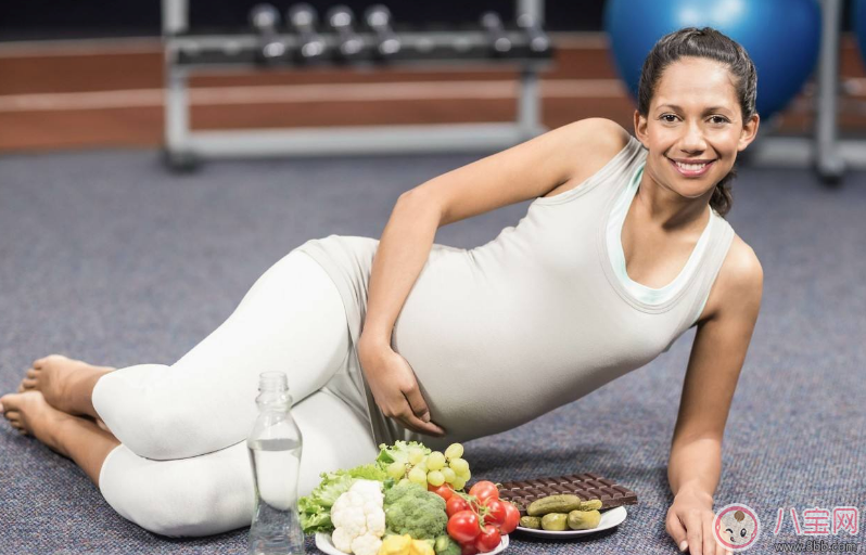 懷孕能蒸桑拿嗎   懷孕了還能練熱瑜伽嗎