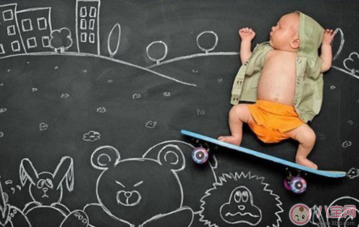 看著孩子長大了的心情說說 看著孩子長大了感概發朋友圈