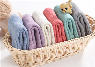 寶寶冬天鞋子大一碼好不好 寶寶冬天適合穿羊毛襪嗎