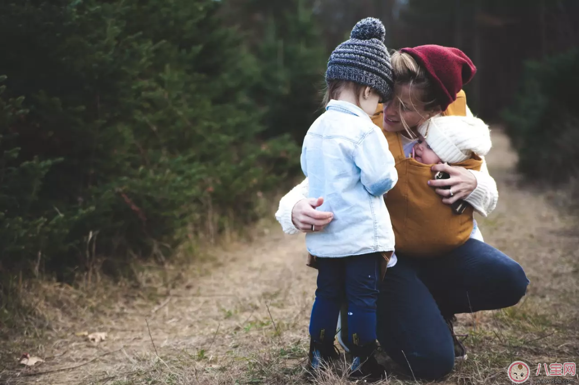 跟孩子無(wú)法交流怎么辦 孩子不聽(tīng)媽媽說(shuō)話(huà)怎么教育 跟孩子無(wú)法交流怎么辦 孩子不聽(tīng)媽媽說(shuō)話(huà)怎么教育