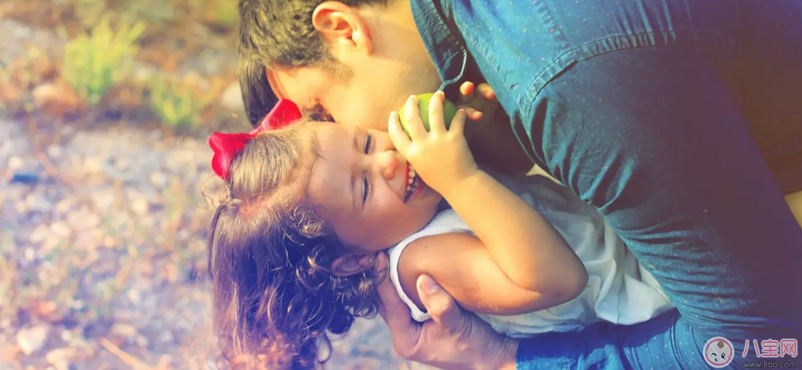 跟孩子無(wú)法交流怎么辦 孩子不聽(tīng)媽媽說(shuō)話(huà)怎么教育 跟孩子無(wú)法交流怎么辦 孩子不聽(tīng)媽媽說(shuō)話(huà)怎么教育