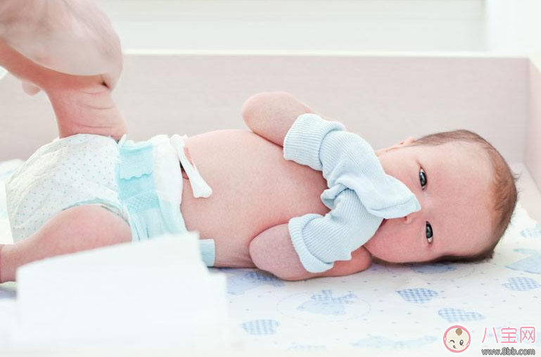 幾歲停用紙尿褲最好 小孩把屎把尿好不好