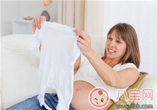 懷孕長痘痘生男孩嗎 2018年懷孕長痘如何看出生男生女 懷孕長痘痘生男孩嗎 2018年懷孕長痘如何看出生男生女