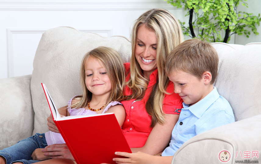 孩子朗讀會比默讀好嗎 孩子朗讀課文有什么好處 孩子朗讀會比默讀好嗎 孩子朗讀課文有什么好處