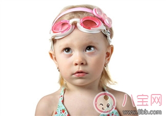 寶寶頭發稀少怎么清洗  如何清洗嬰幼兒的頭發