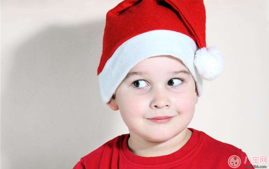 天氣變冷怎么給孩子戴帽子 給孩子戴帽子要注意什么