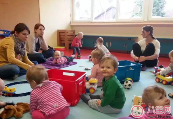 小孩上早教班能鍛煉社交能力嗎 3歲以前的孩子怎么學習人際交往 小孩上早教班能鍛煉社交能力嗎 3歲以前的孩子怎么學習人際交往