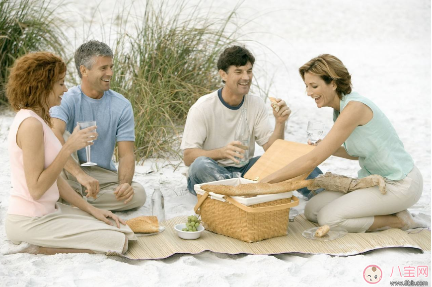 產后情緒低落怎么辦   緩解產后抑郁吃什么食物好