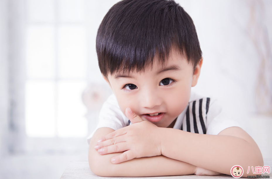 元旦出生的男寶寶起名 2018男寶寶叫什么名字好聽