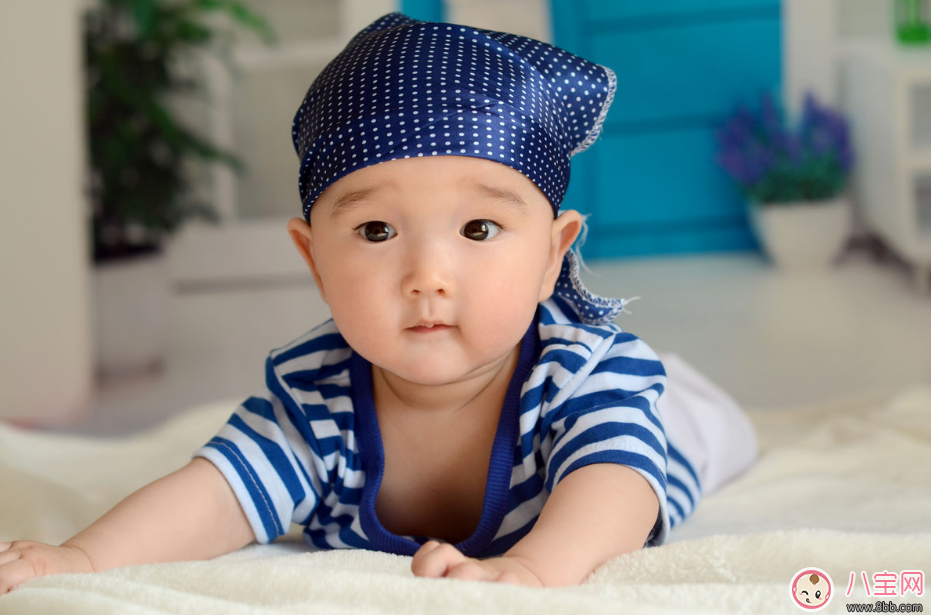 元旦出生的男寶寶起名 2018男寶寶叫什么名字好聽