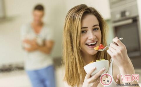 女性備孕期間吃什么牌子的葉酸好 女性吃什么能促排卵 女性備孕期間吃什么牌子的葉酸好 女性吃什么能促排卵