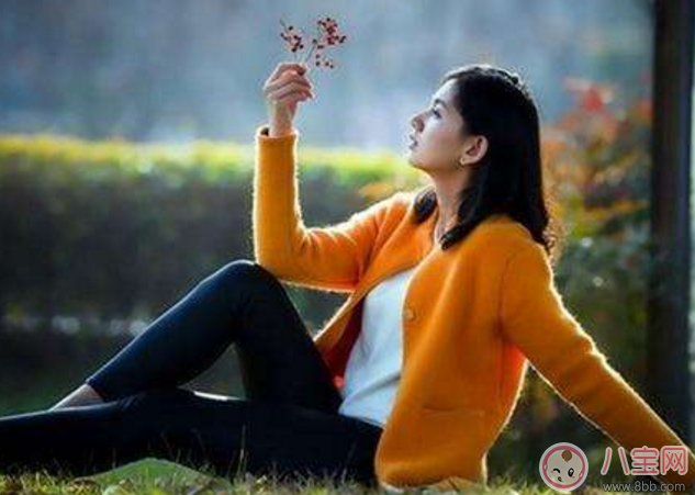 坐月子都靠自己說說朋友圈 怎么發(fā)坐月子靠自己的心情語錄