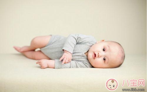 新生兒臍帶護理方法 新生兒臍帶護理有哪些要注意的