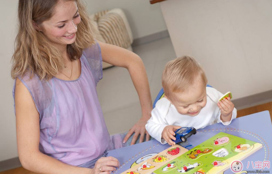 孩子上小學前不認識字好不好 有必要讓孩子在上小學前學認字嗎 孩子上小學前不認識字好不好 有必要讓孩子在上小學前學認字嗎