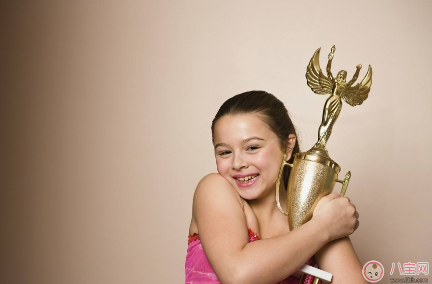 孩子喜歡獎勵應該怎么獎 怎么給他正確的獎勵制度