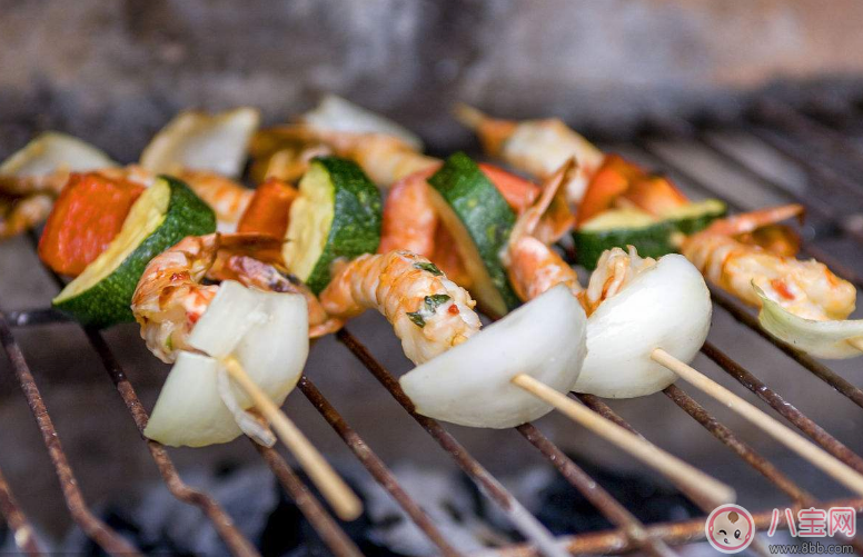 孕婦可以偶爾吃燒烤嗎  孕中期能不能吃燒烤