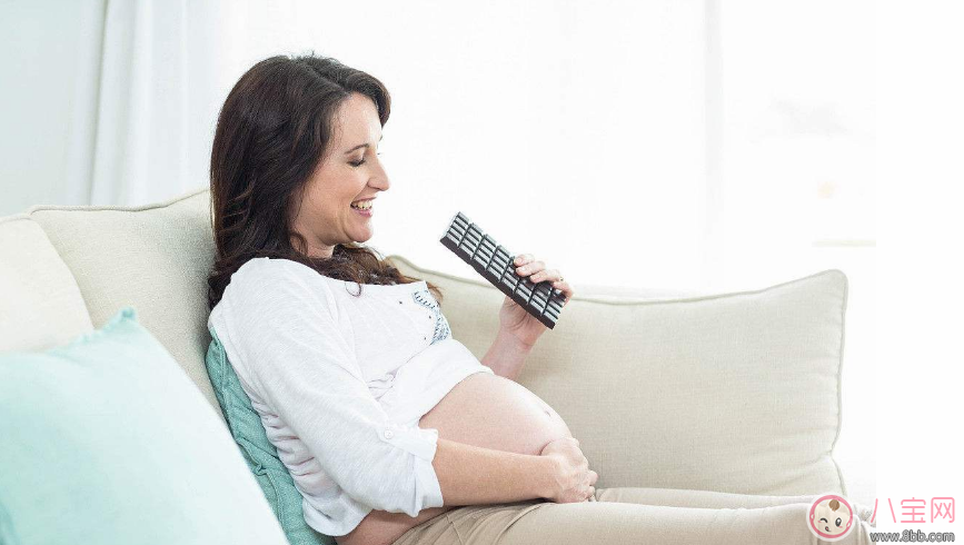 孕婦可以吃巧克力嗎  孕期可以吃多少巧克力