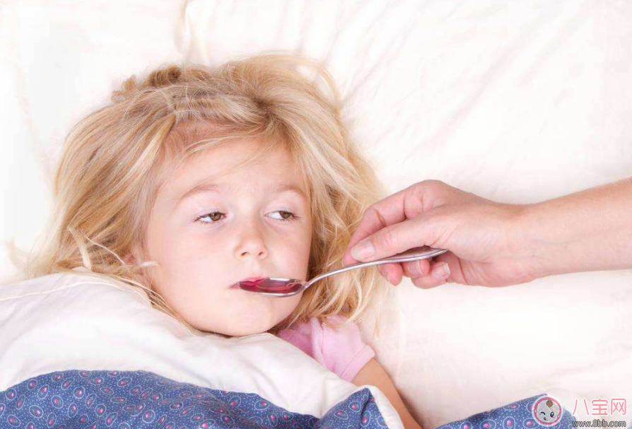 寶寶吃了布洛芬還發燒怎么辦 寶寶發燒到底是吃美林好還是布洛芬顆粒 寶寶吃了布洛芬還發燒怎么辦 寶寶發燒到底是吃美林好還是布洛芬顆粒