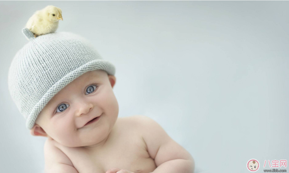 四個月寶寶內熱怎么辦 寶寶內熱如何按摩 四個月寶寶內熱怎么辦 寶寶內熱如何按摩