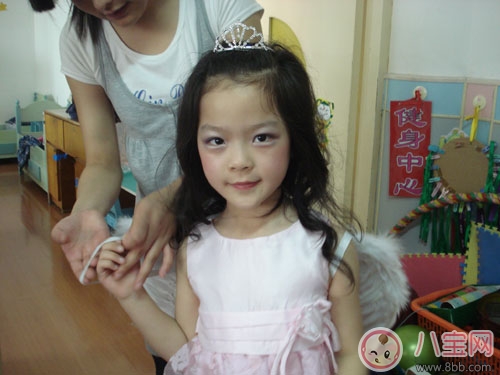 幼兒園表演化妝技巧推薦 幼兒園表演護膚常識