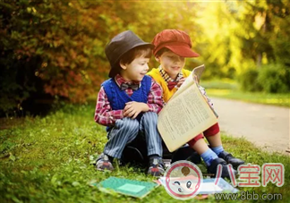 孩子冬天睡覺怎么穿蓋   寶寶睡覺需要穿襪子嗎