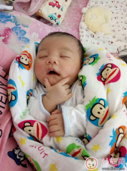 懷孕后媽媽變丑了是懷的男孩嗎 2018懷孕有哪些變化暗示懷的男孩