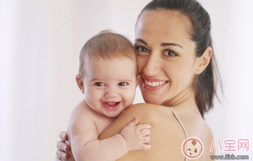 女性哺乳期吃什么奶水多 哺乳期哪些食物是不能吃的 女性哺乳期吃什么奶水多 哺乳期哪些食物是不能吃的