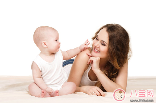 女性哺乳期吃什么奶水多 哺乳期哪些食物是不能吃的 女性哺乳期吃什么奶水多 哺乳期哪些食物是不能吃的